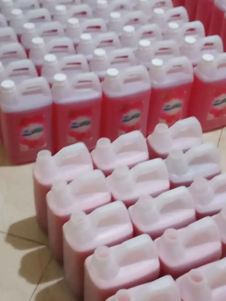 Detergent liquid buat usaha laundry Langsung dr produksi murah berkeal