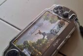 PSvita 32gb , baterai masih kuat banget