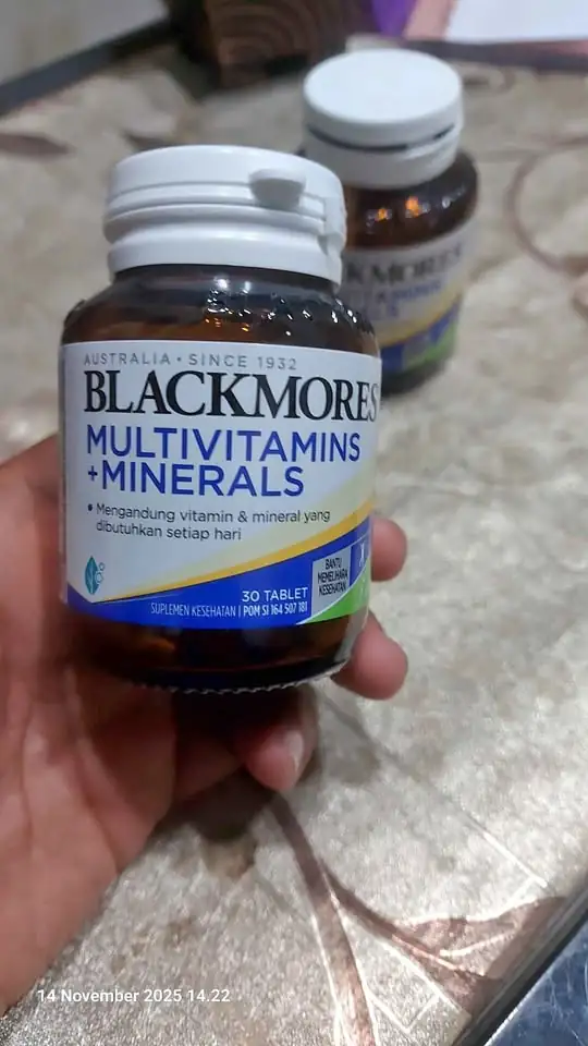 Vitamin blackmores isi 30