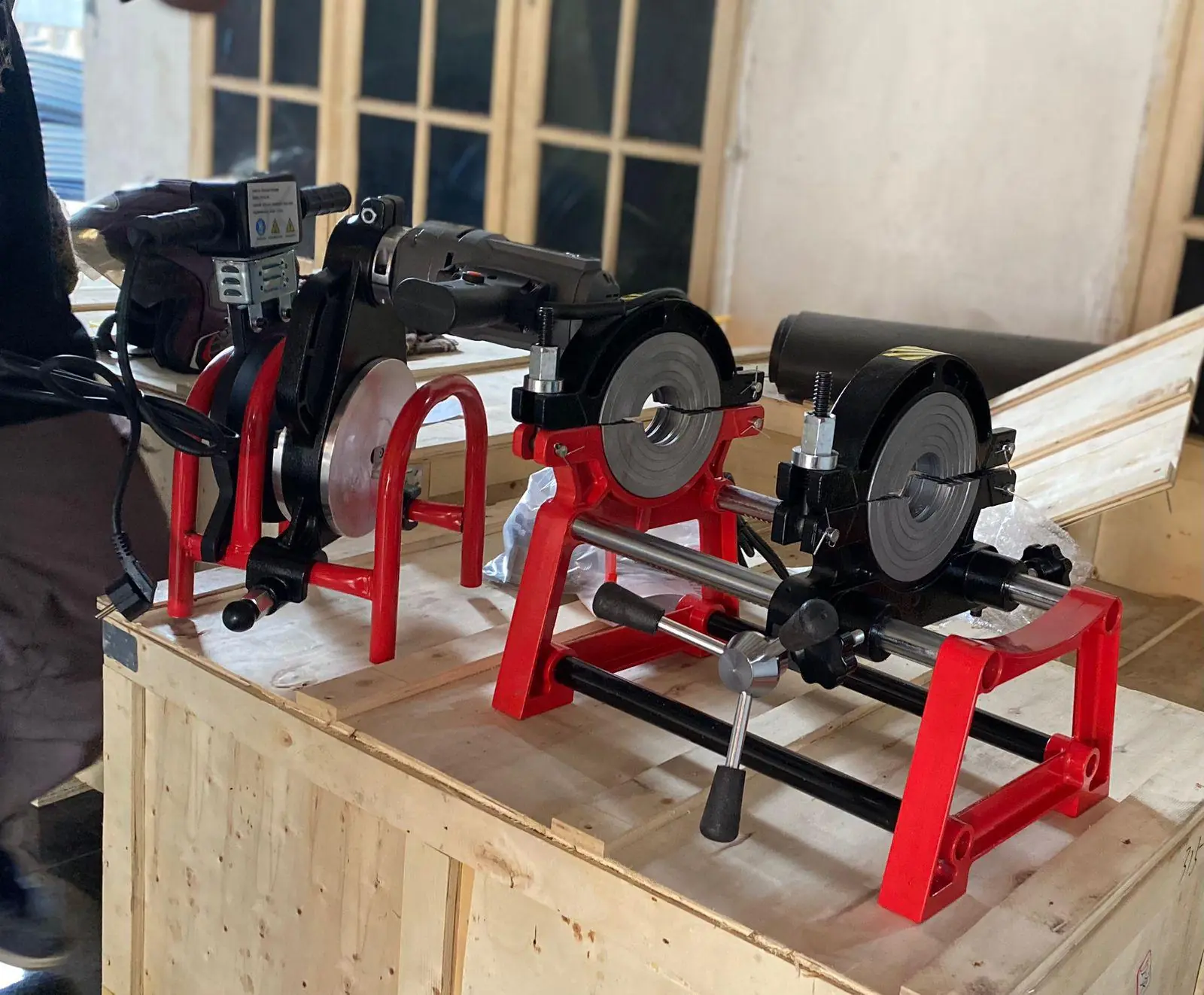 Mesin Las Pipa HDPE / Penyambungan Pipa HDPE Manual 2 Clamp 40-160