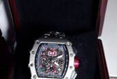 Butuh uang dijual jam tangan