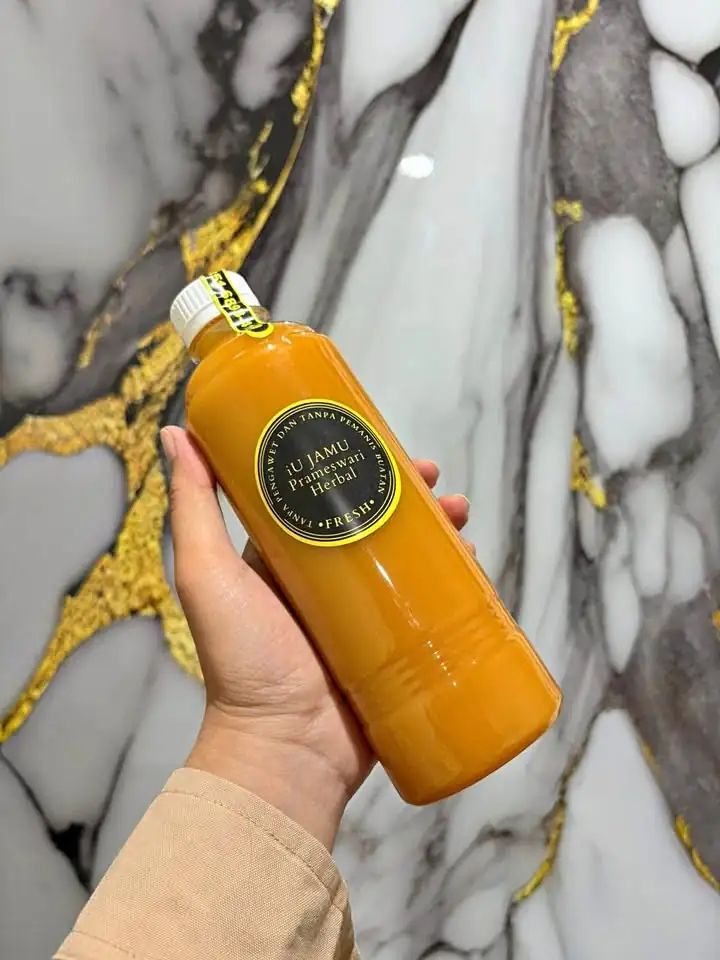 Jamu tradisional kunyit asem