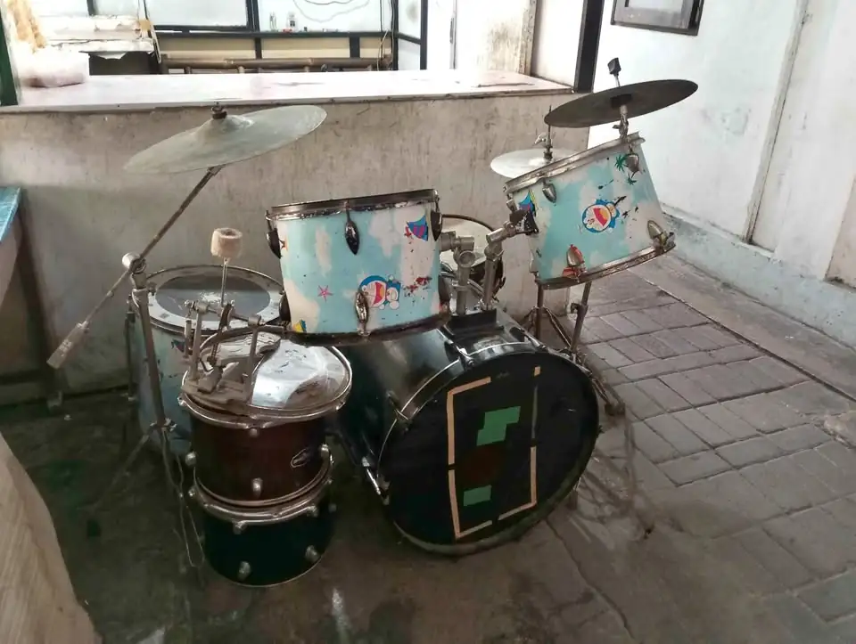 Borongan drum 1 set dan kendang