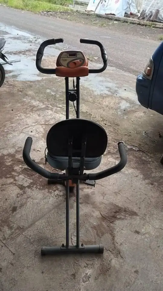Alat olahraga Minus pemakaian