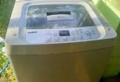 Mesin cuci LG