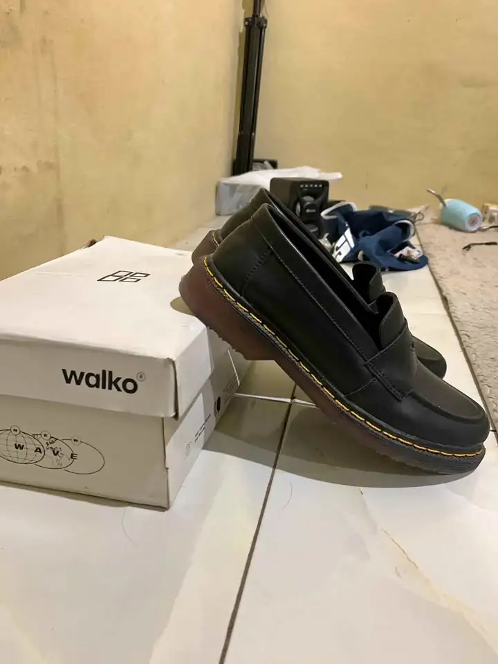 Sepatu docmart slip on loafers formal Casual