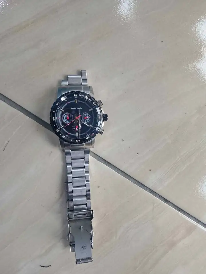Jam tangan sesuai foto siap kirim