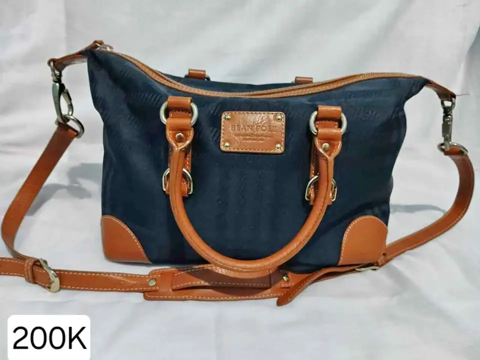 Tas selempang jinjing brand beanpole