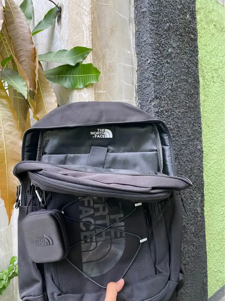 Tas ransel “The North Face”