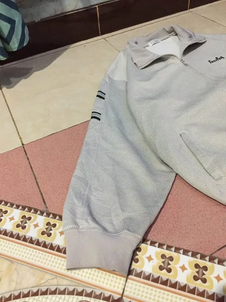 jaket tracktop swiftly boad festiva size L