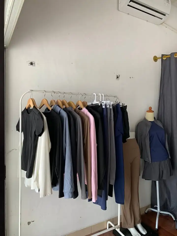 Ready Stcok Celana Olahraga Wanita