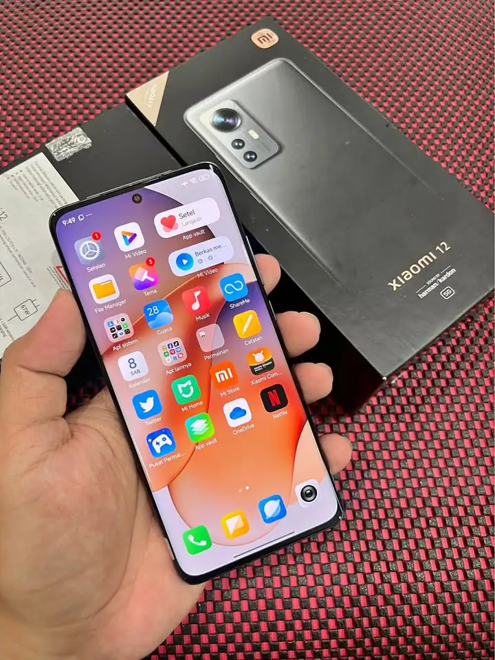 Xiaomi 13 8/256 Fullset Original