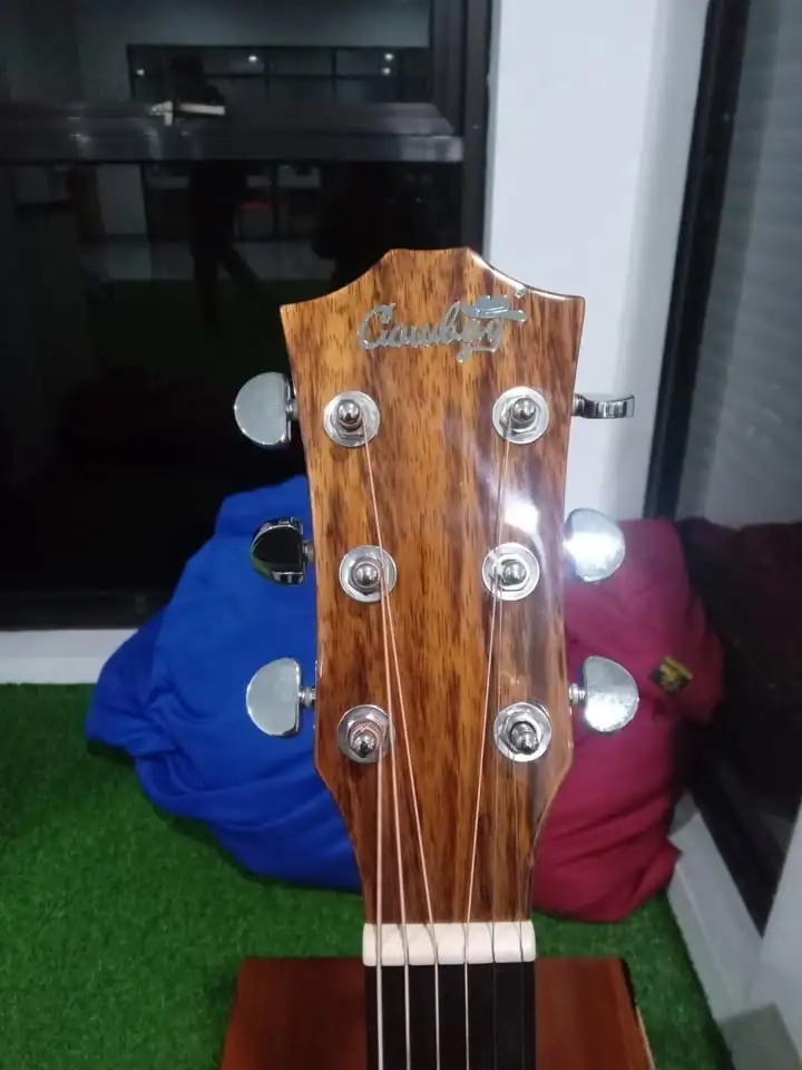 Murah Gitar Akustik Cowboy GWC 360 NT