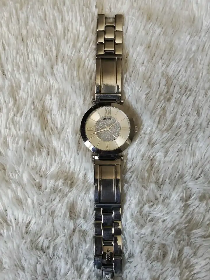 Jam tangan Guess wanita 2nd