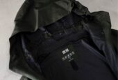 Jaket Uniqlo blocktech olive size M