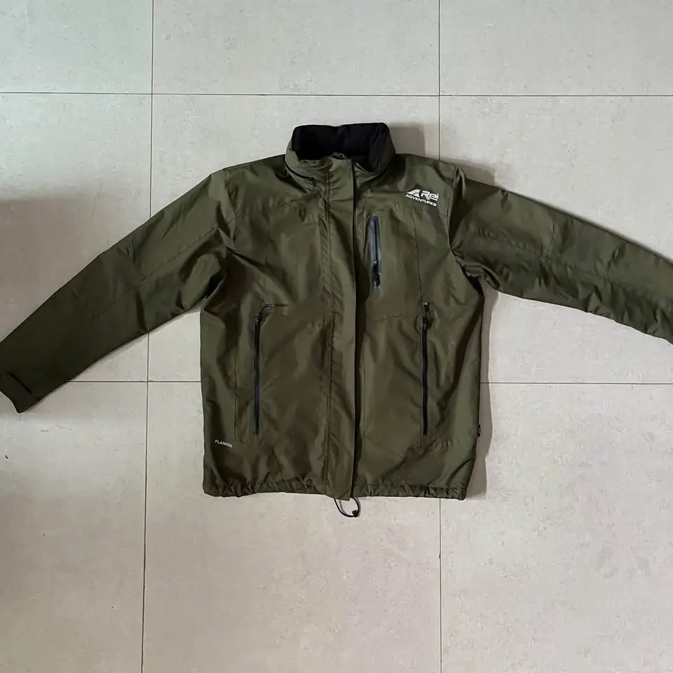Jaket gunung Arei Planina V2