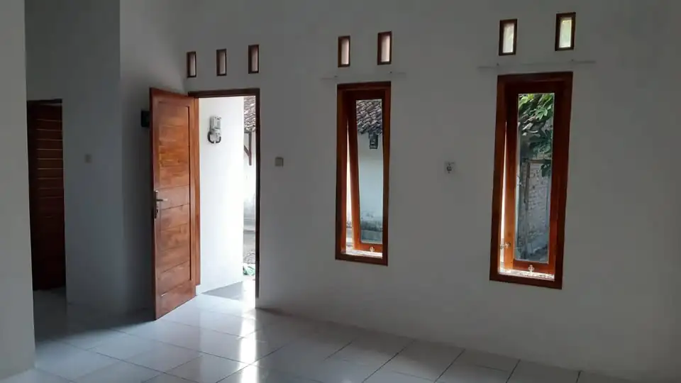 DIJUAL 1 KT 1 Kamar Mandi Rumah