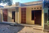 DISEWAKAN 1 bed 1 bathroom – House