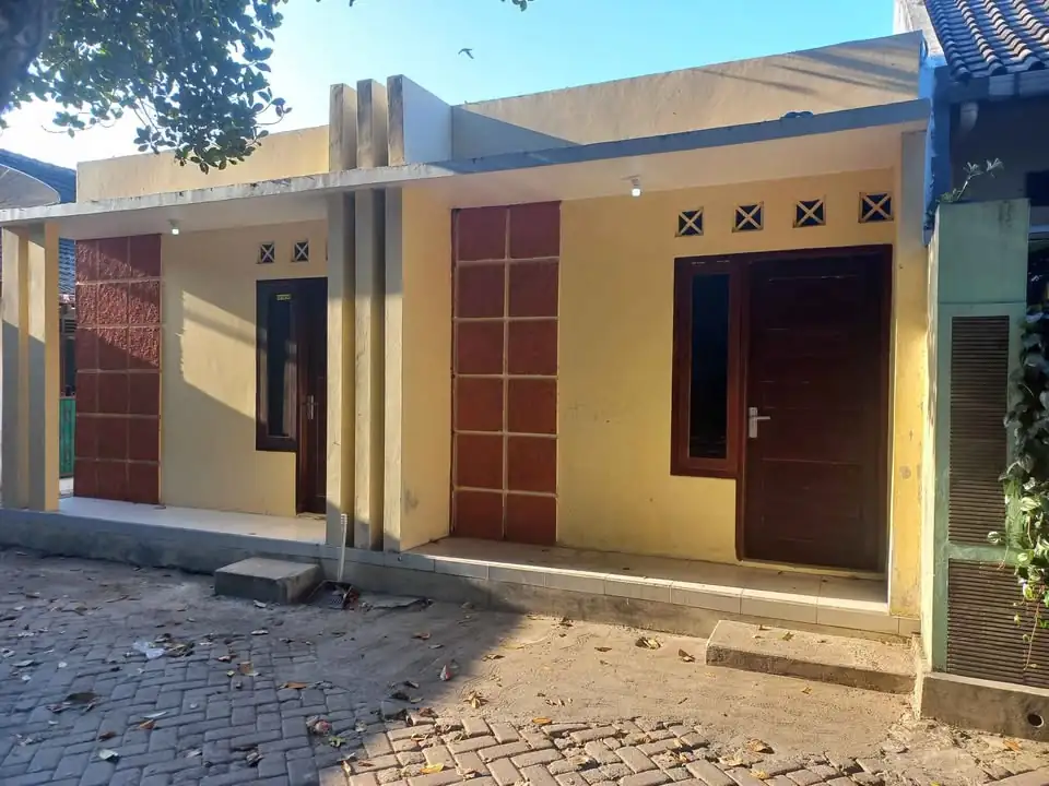 DISEWAKAN 1 bed 1 bathroom – House