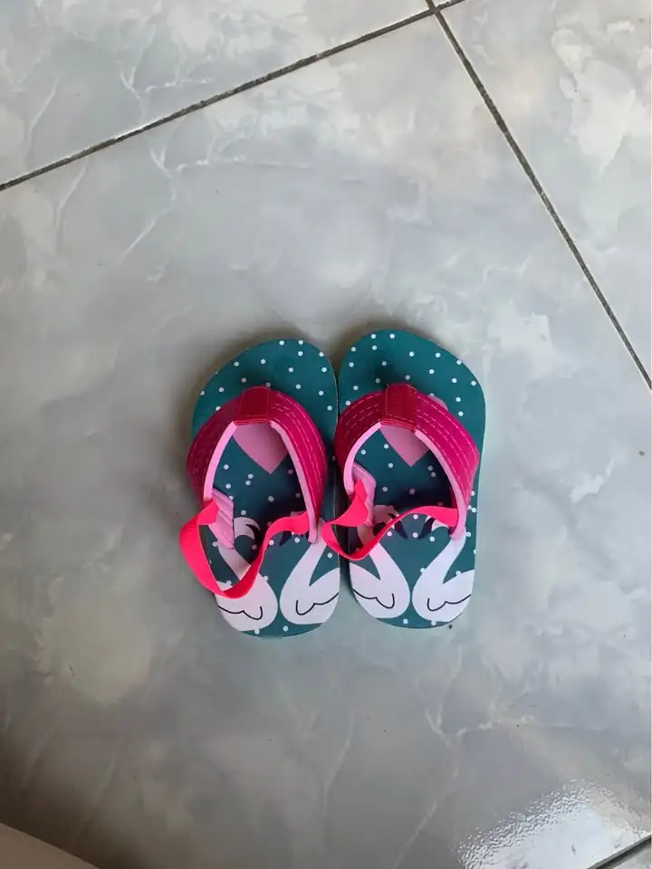 Perlengkapan bayi Monggo dilarisi