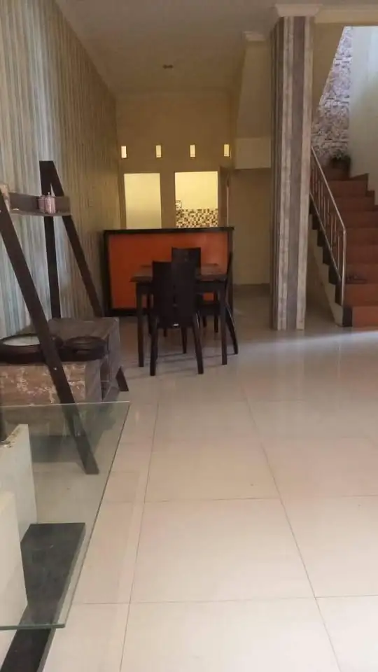 Rumah kontrakan Rp10 jt/bulan