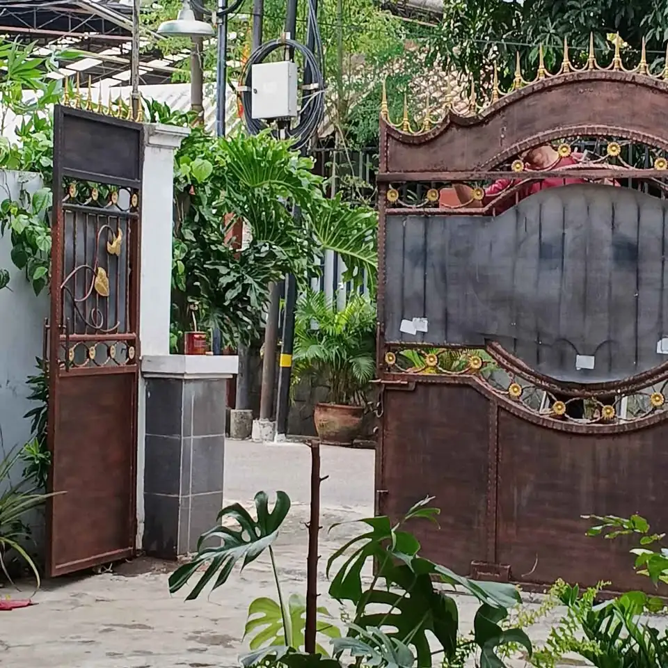 6 KT 4 KM Rumah Semi Furnished + Mezzanine