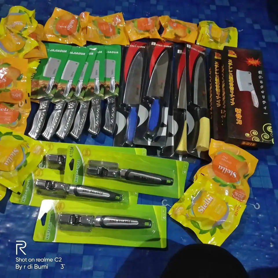 Set alat perlengkapan dapur