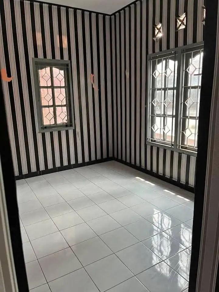 Rumah kontrakan Rp10 jt/bulan
