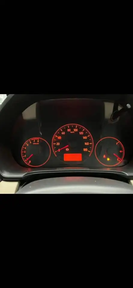 DIJUAL Honda Brio E 2018 Tangan 1