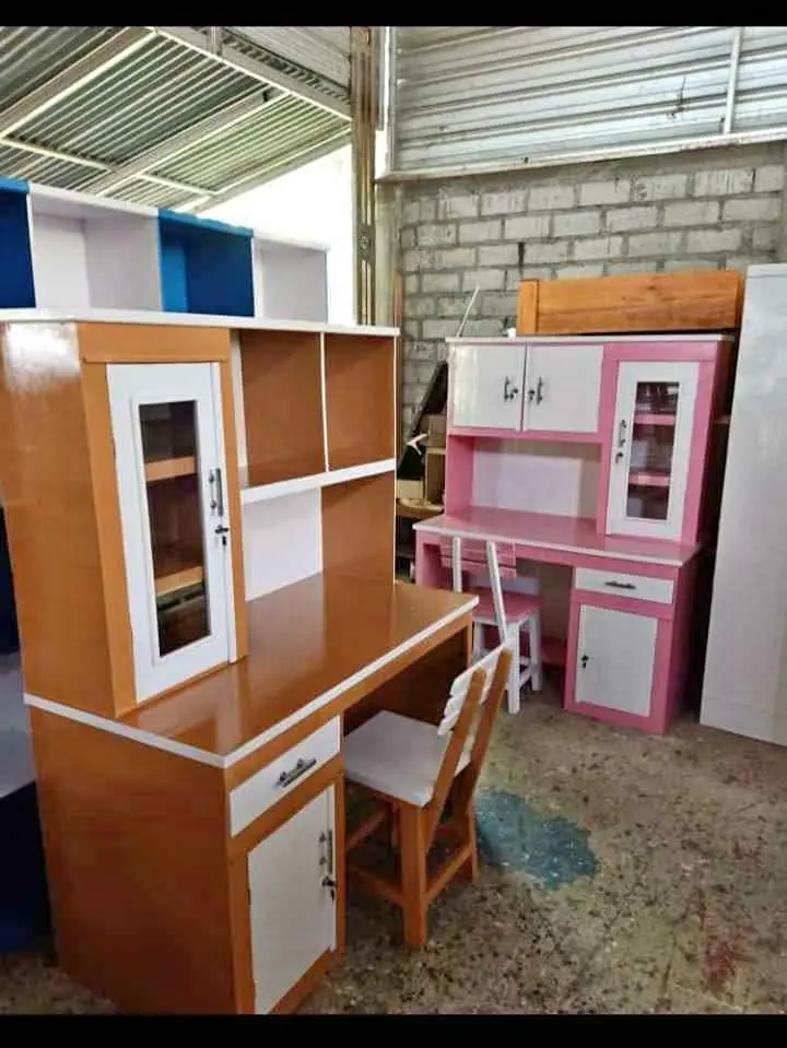 Meja belajar anak-anak kayu Albasia