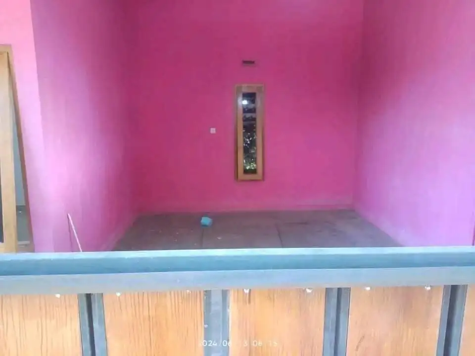 rumah kontrakan 3 kamar tidur