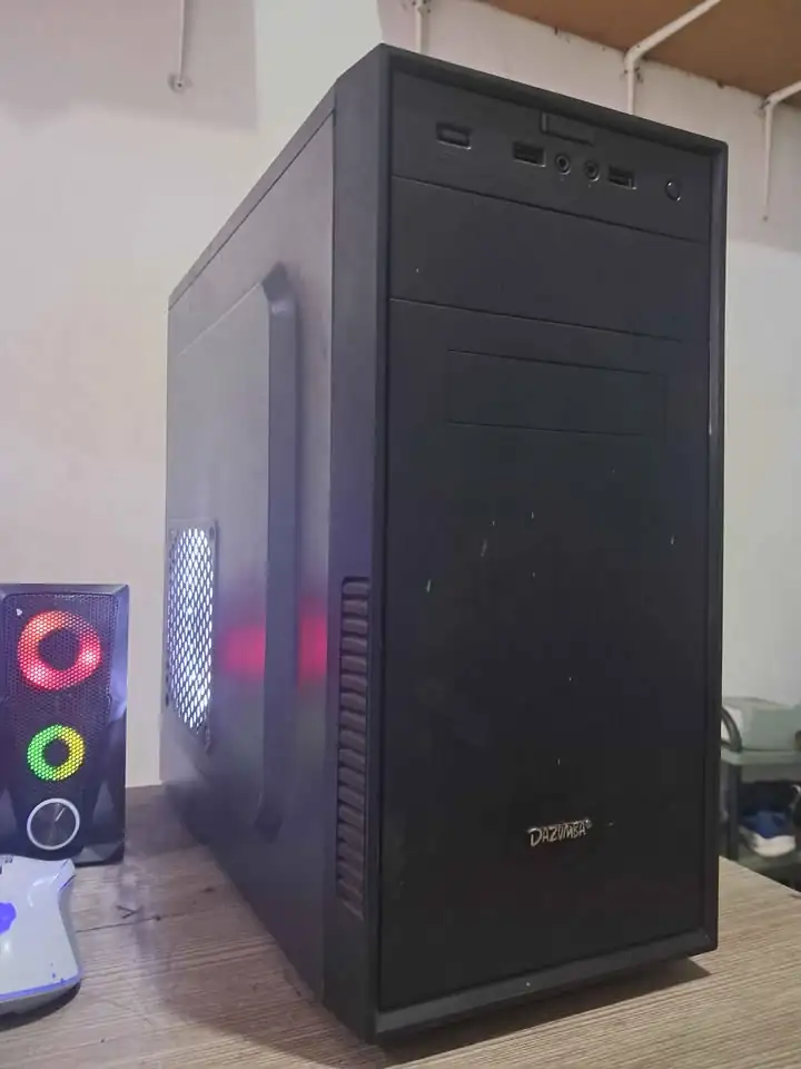 Pc komputer Gen 4 ram 6 GB siap pakai