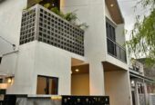 DIJUAL RUMAH MURAH LANTAI 2 PURBAYAN