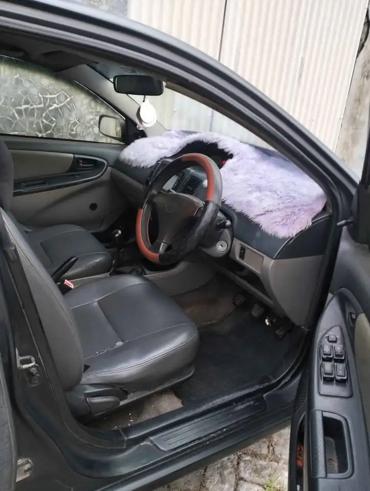 DIJUAL MOBIL Vios limo 2005