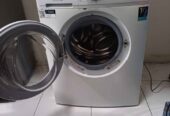 Mesin cuci electrolux