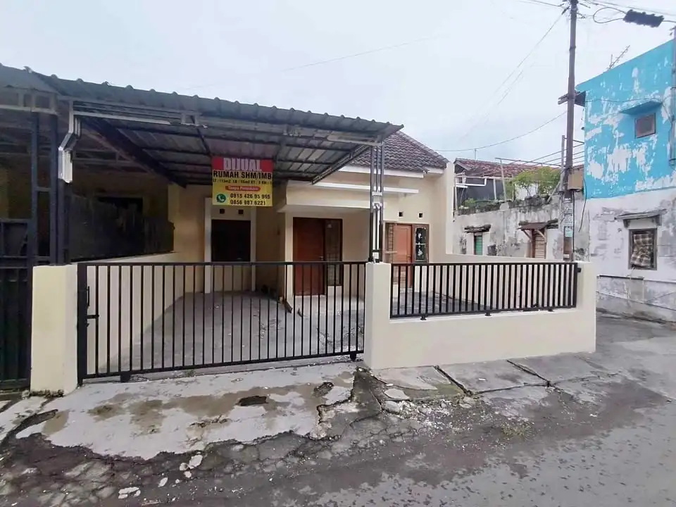 3 KT 1 Kamar Mandi – Rumah 1,3 M