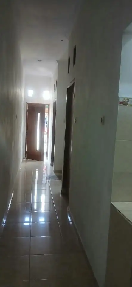 Butuh uang, Segera di jual RUMAH di CONDET