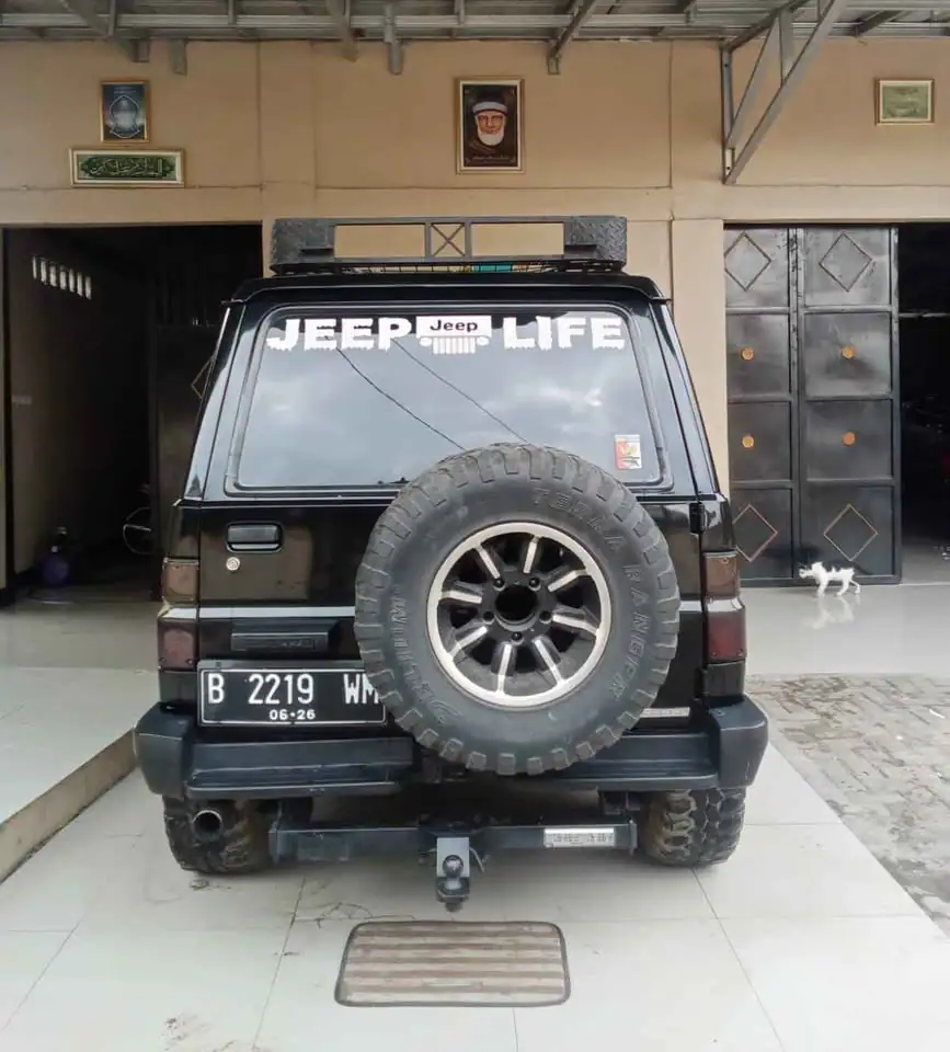Daihatsu feroza 2wd manual tahun 1995