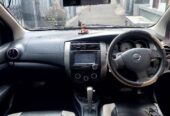 Nissan grand livina SV tahun 2013 (matic)