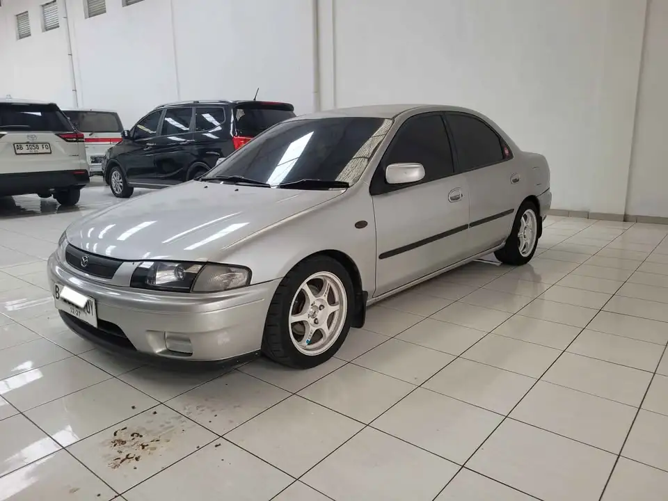 1997 Mazda familia 323 1.8 mt