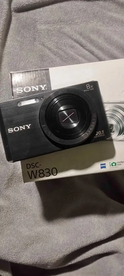 Kamera bekas sony masih lengkap