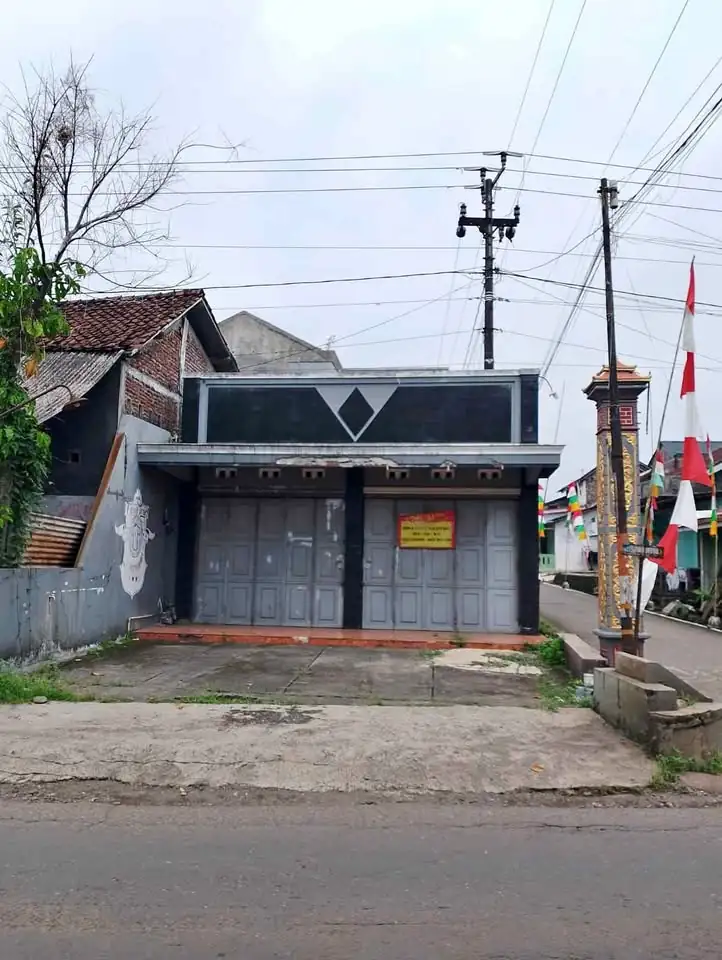 2 KT 1 KM – Ruko pinggir jalan raya boja – kendal