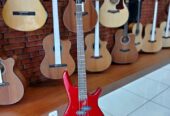 Kami menyediakan Bass elektrik SDGR Merah