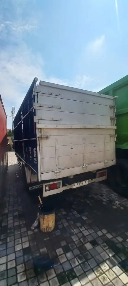 2018 TRUK BAK KAYU ISUZU GIGA NMR 71