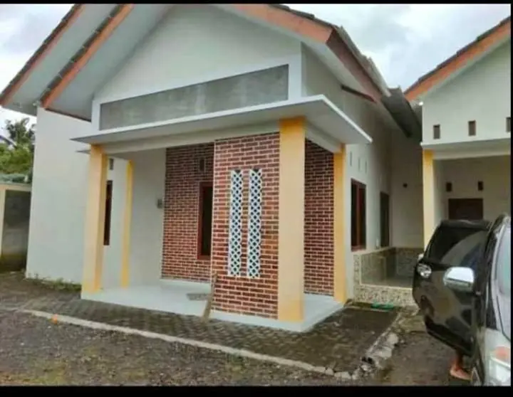 Di kontrakan rumah kosongan Rp30 jt/bulan
