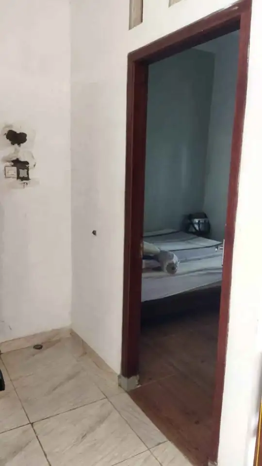Dikontrakan cepat rumah dicondongcatur 3 KT 2 KM