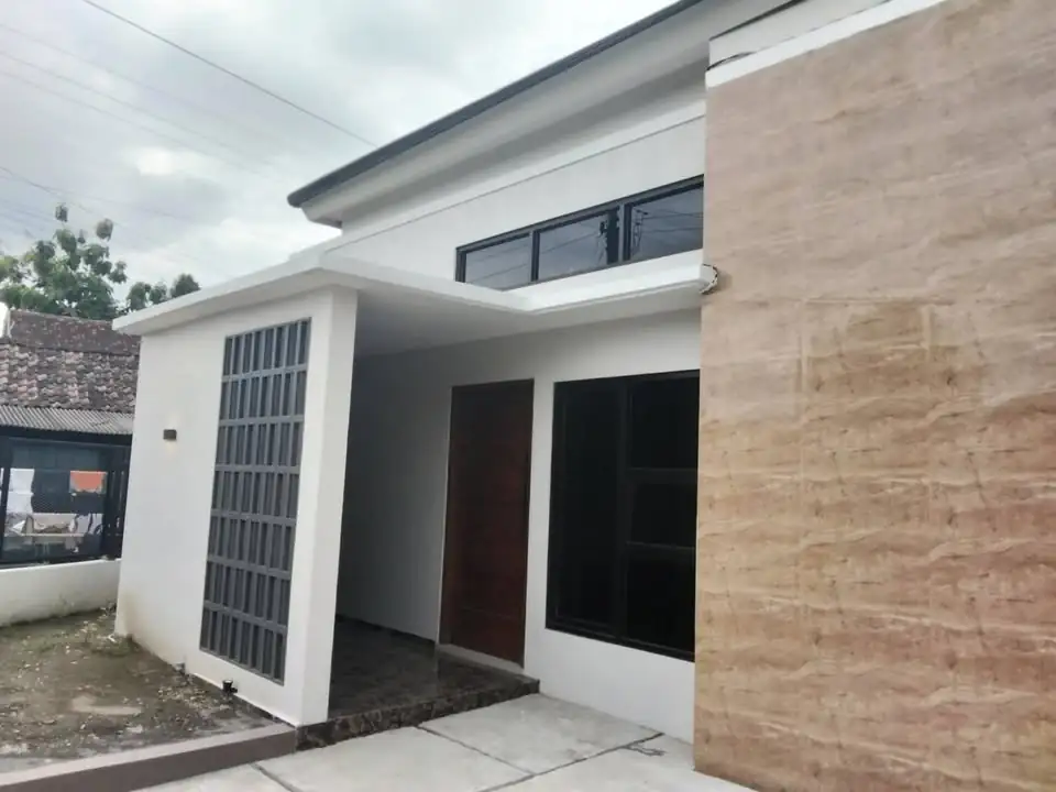 3 KT 2 Kamar mandi Rumah Godean