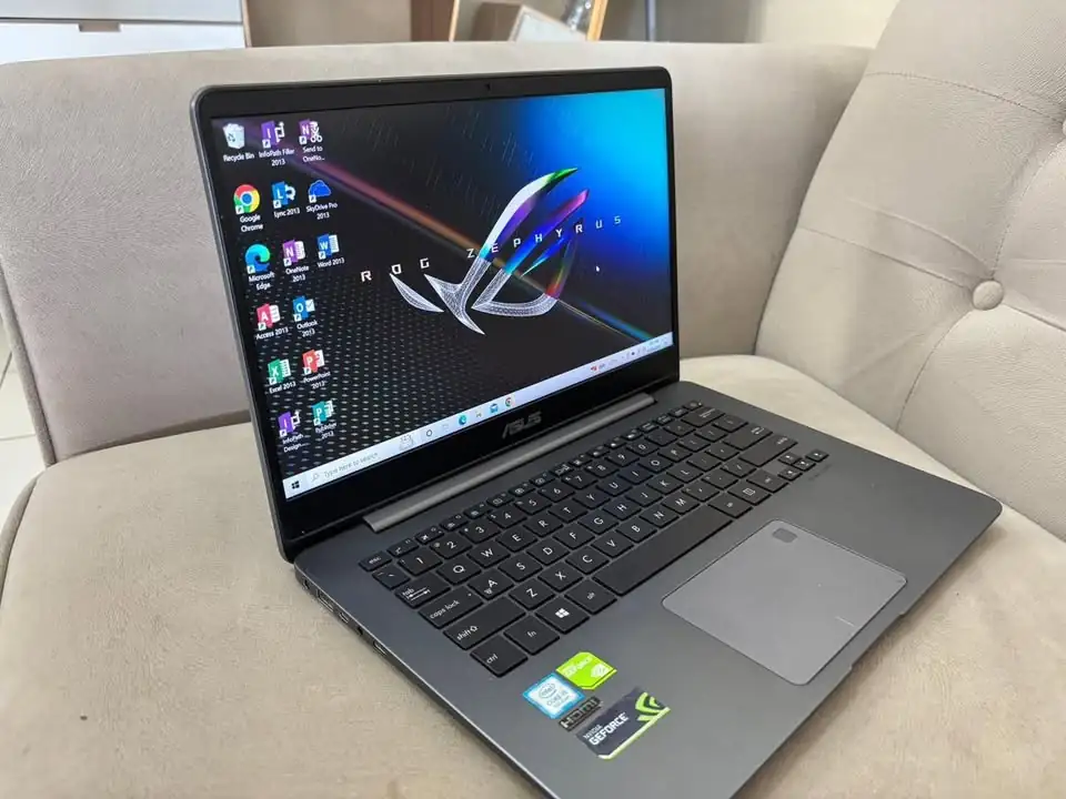 LAPTOP ZENBOOK UX430U CORE I5 GEN8 DOUBLE VGA SSD NVME 512GB