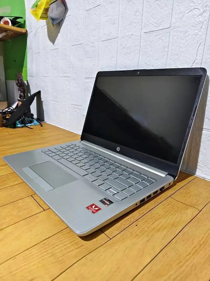 Laptop buat Coding /Gaming Ringan HP 14S Ryzen 3 3200U
