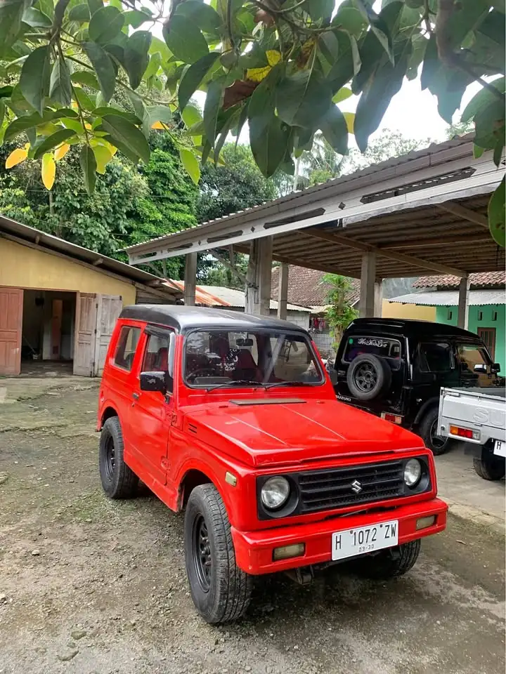 Suzuki jeep jimmy tahun 1986
